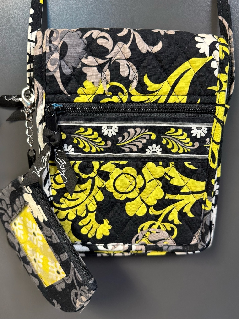 Vera Bradley Crossbody Mini Purse in Baroque print